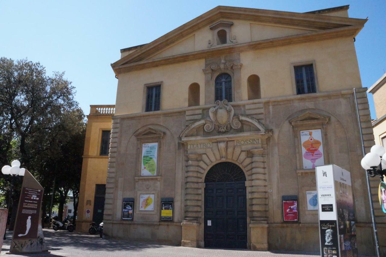 Bed and Breakfast Il Vicolo 48 Pesaro Exterior foto