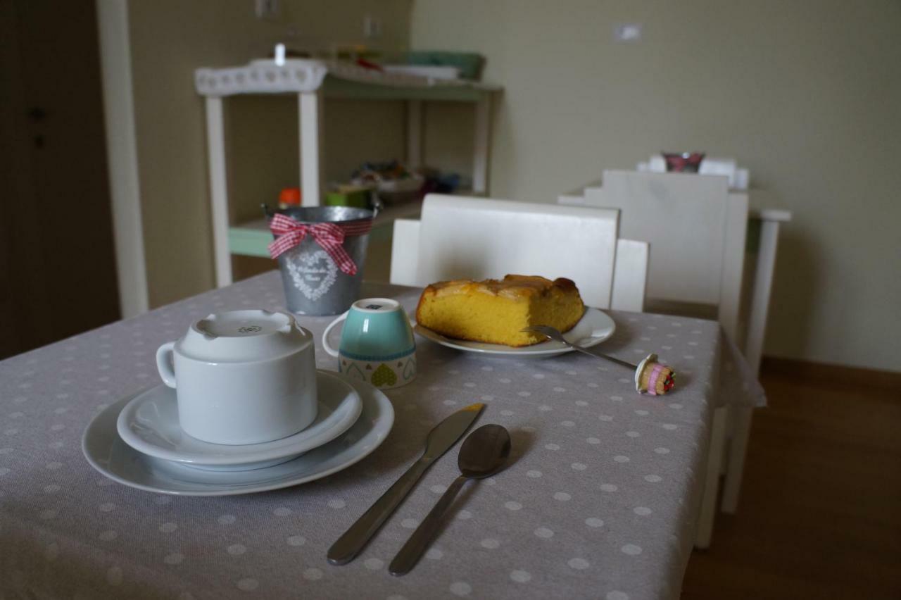 Bed and Breakfast Il Vicolo 48 Pesaro Exterior foto