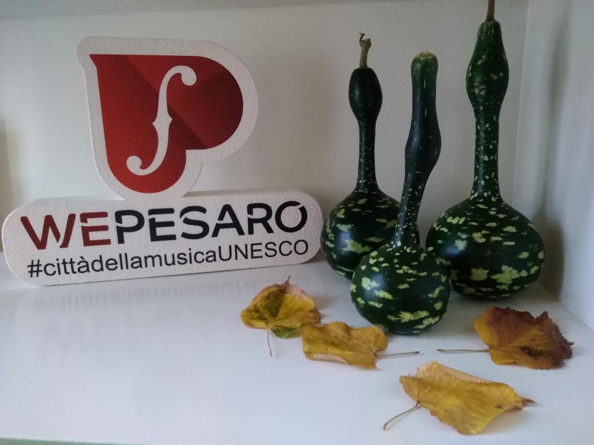 Bed and Breakfast Il Vicolo 48 Pesaro Exterior foto